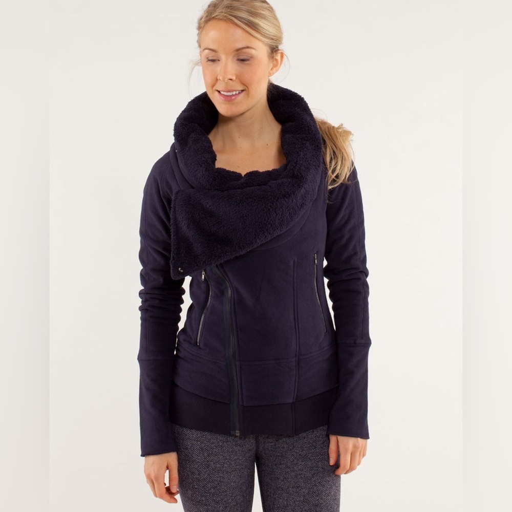 Lululemon Black Swan Off The Mat Jacket Navy Blue Size 8 Sweater